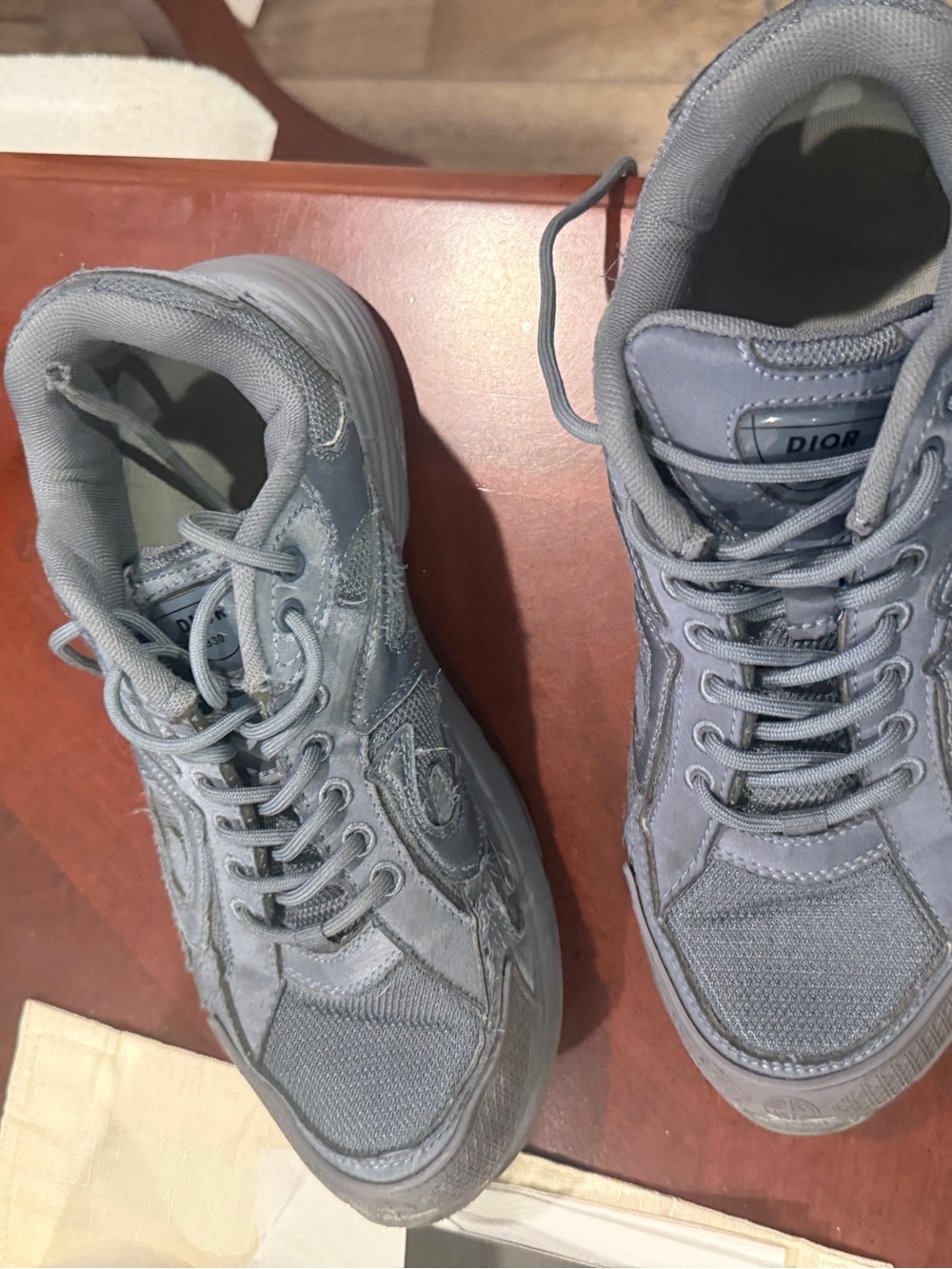 Dior Men's Light Grey High-Top Sneakers